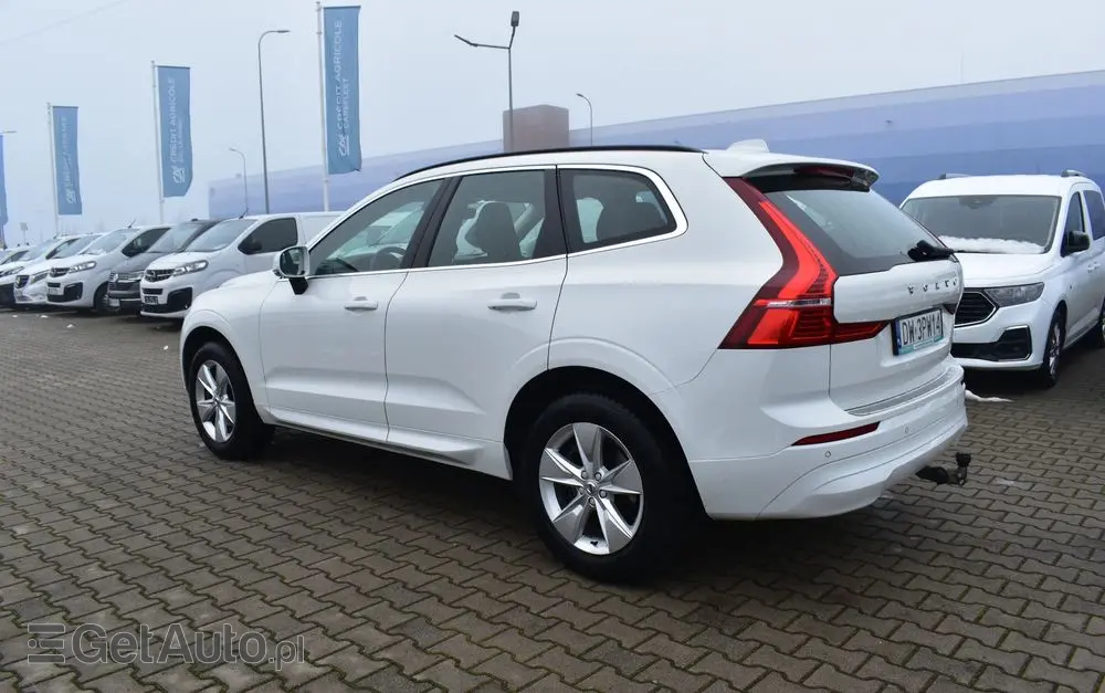 VOLVO XC 60 B4 D AWD Momentum Pro