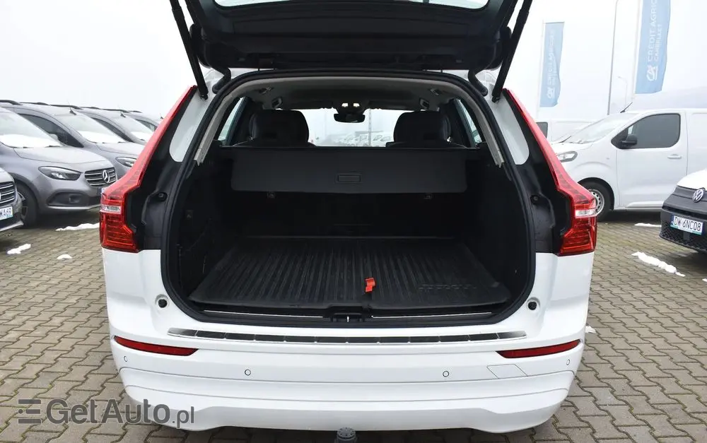 VOLVO XC 60 B4 D AWD Momentum Pro