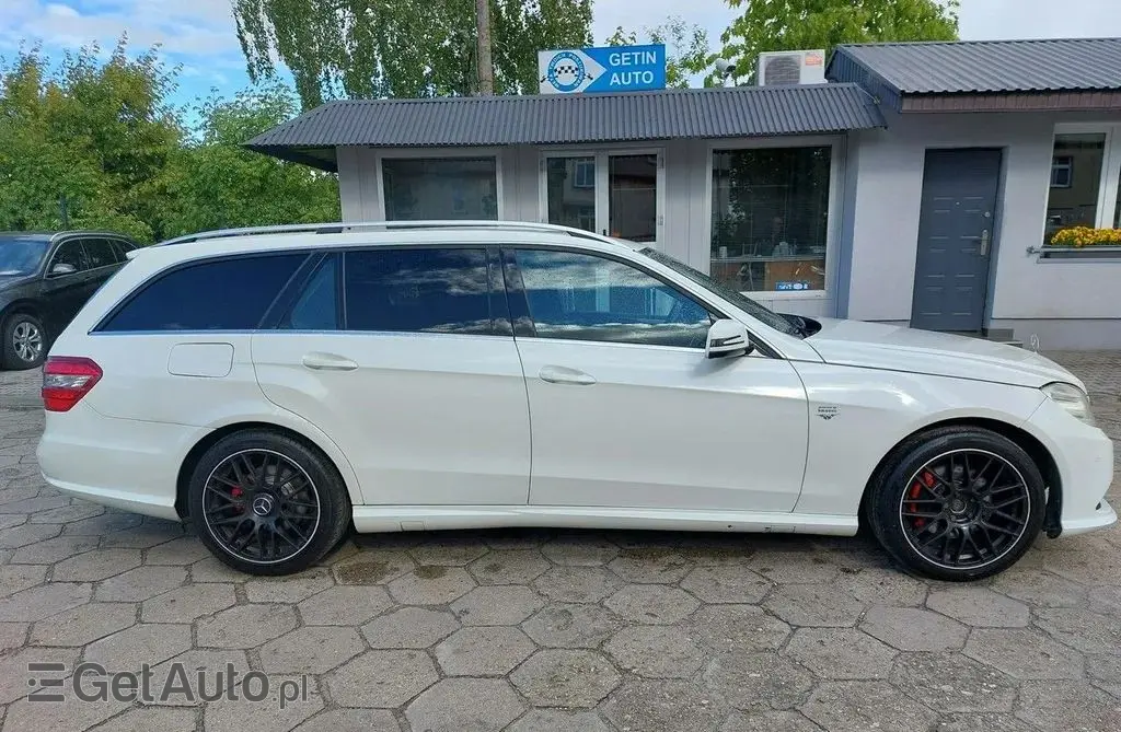 MERCEDES-BENZ Klasa E 