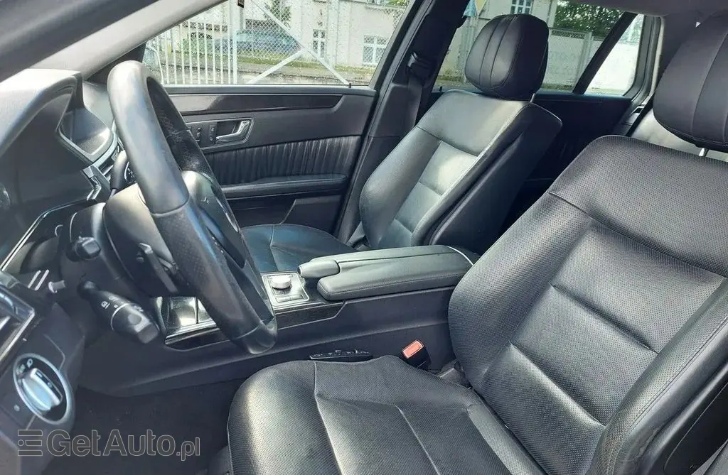 MERCEDES-BENZ Klasa E 