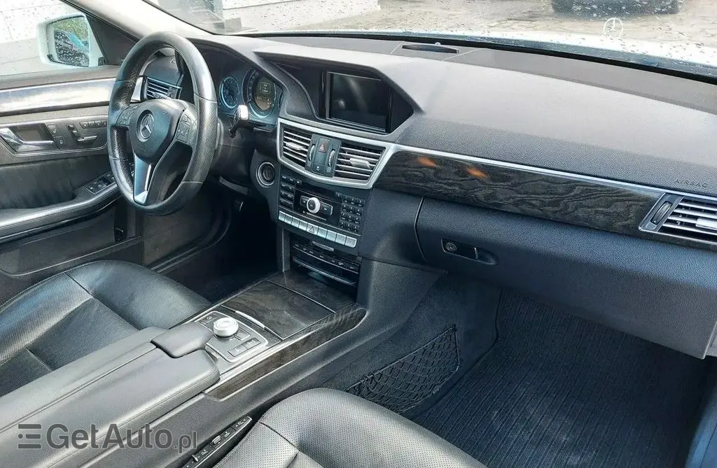 MERCEDES-BENZ Klasa E 