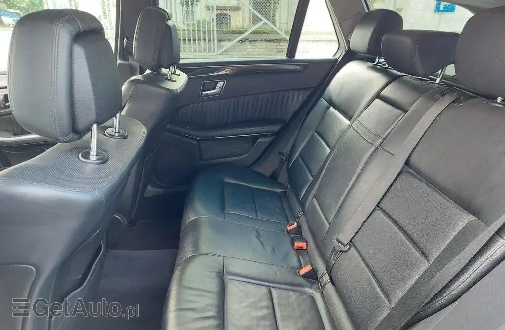 MERCEDES-BENZ Klasa E 