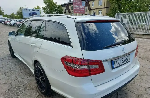 MERCEDES-BENZ Klasa E 