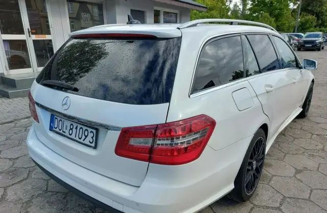 MERCEDES-BENZ Klasa E 