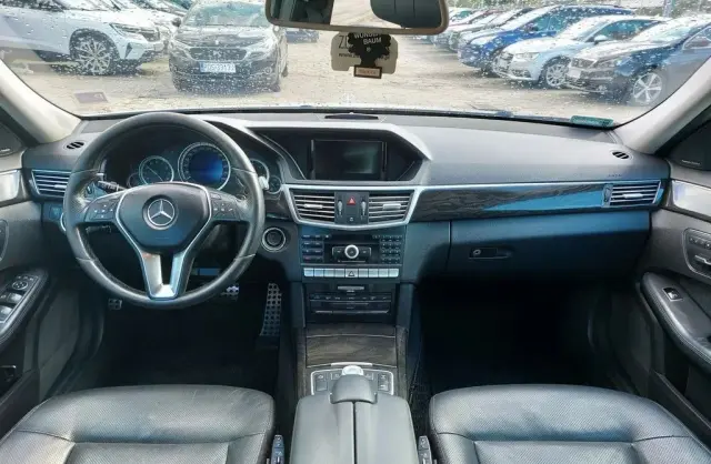 MERCEDES-BENZ Klasa E 