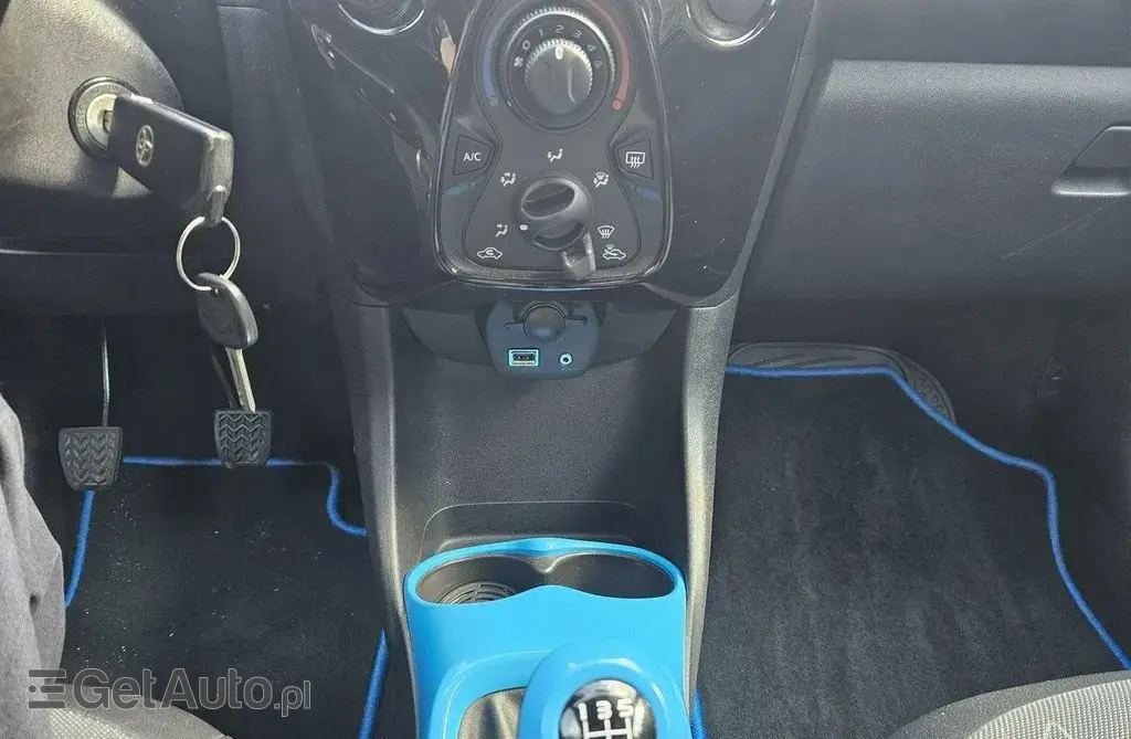 TOYOTA Aygo 