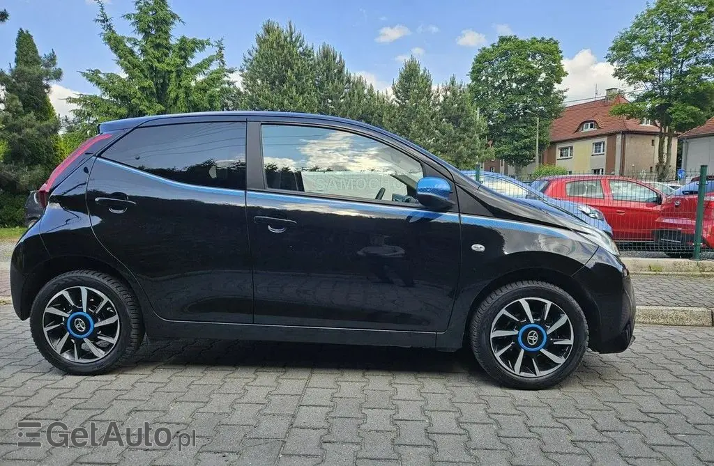 TOYOTA Aygo 
