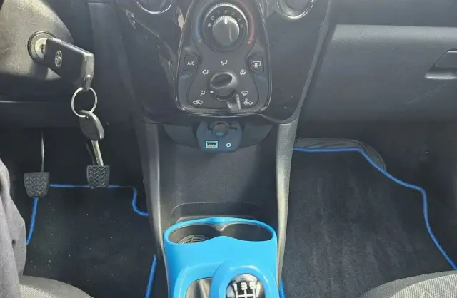 TOYOTA Aygo 