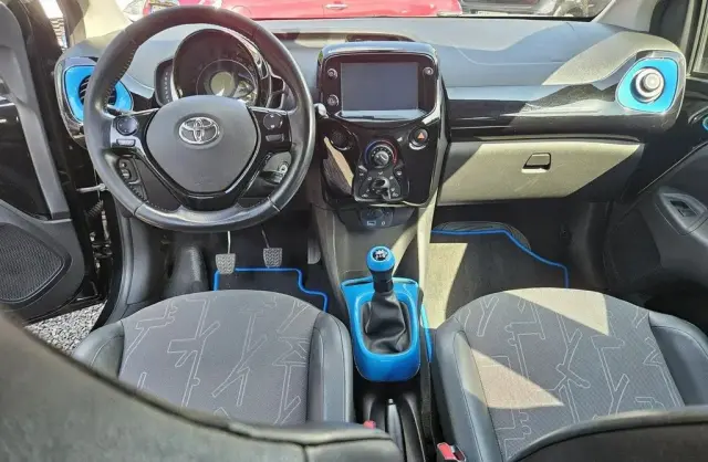 TOYOTA Aygo 
