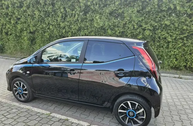 TOYOTA Aygo 