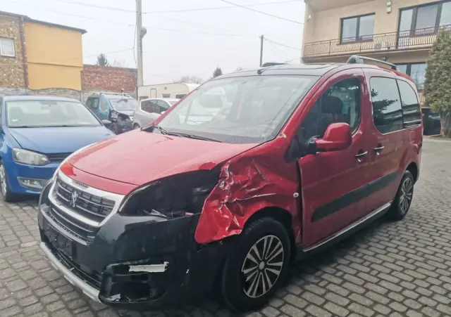 PEUGEOT Partner BlueHDi 120 Stop&Start Allure