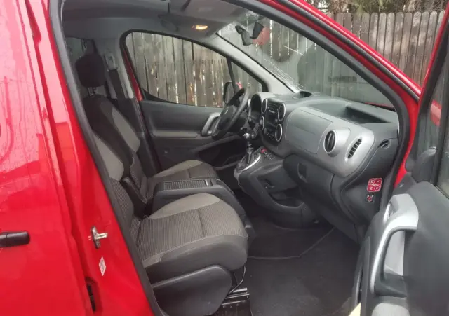 PEUGEOT Partner BlueHDi 120 Stop&Start Allure