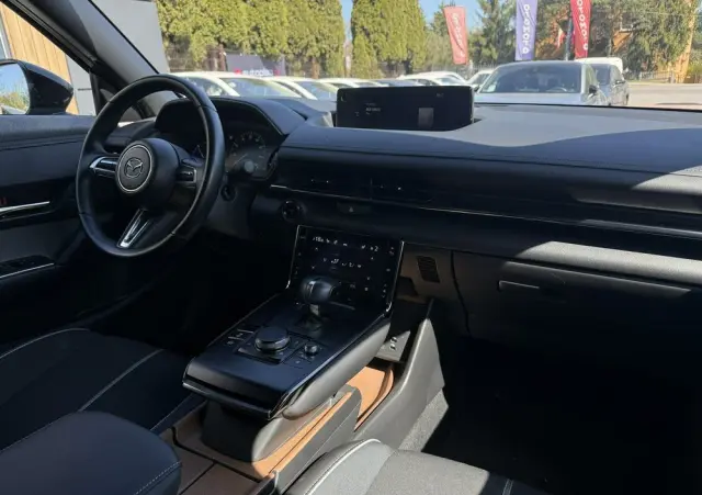 MAZDA MX-30 