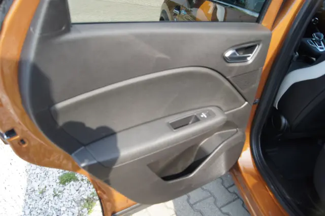 RENAULT Captur Limited EDC Aut.