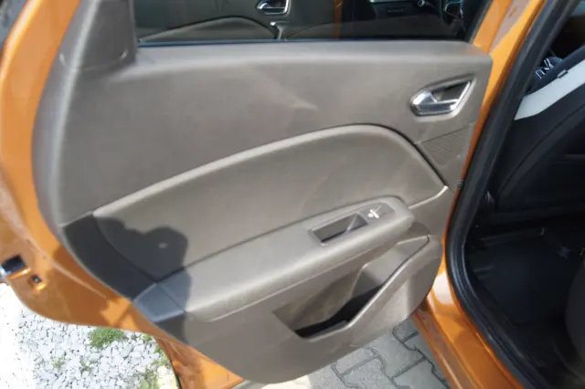 RENAULT Captur Limited EDC Aut.
