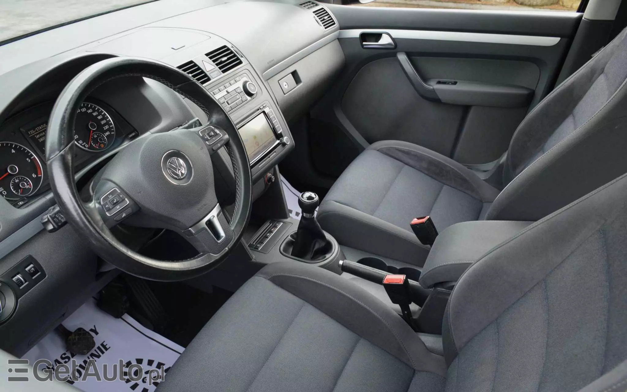 VOLKSWAGEN Touran 2.0 TDI DPF BlueMotion Technology Highline