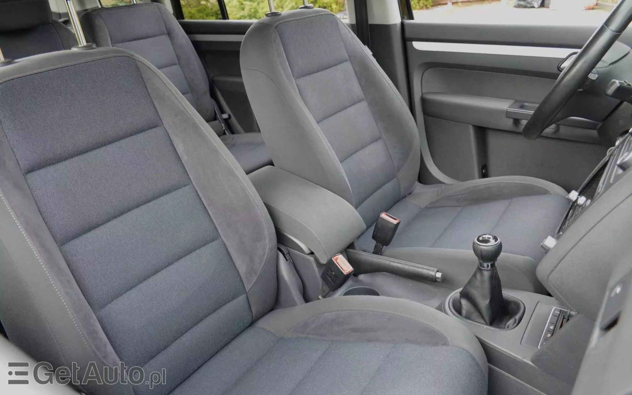 VOLKSWAGEN Touran 2.0 TDI DPF BlueMotion Technology Highline