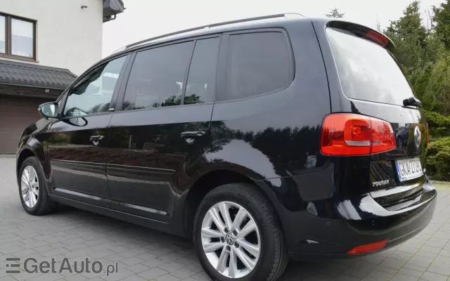 VOLKSWAGEN Touran 2.0 TDI DPF BlueMotion Technology Highline