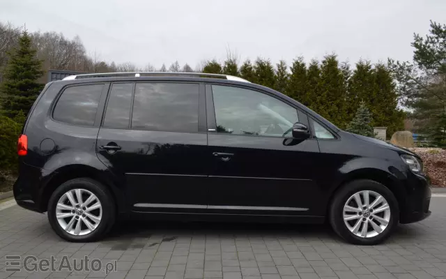 VOLKSWAGEN Touran 2.0 TDI DPF BlueMotion Technology Highline