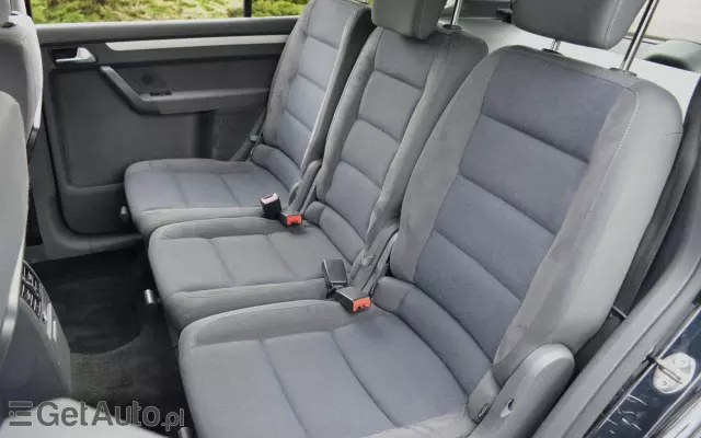 VOLKSWAGEN Touran 2.0 TDI DPF BlueMotion Technology Highline