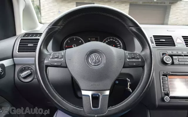 VOLKSWAGEN Touran 2.0 TDI DPF BlueMotion Technology Highline