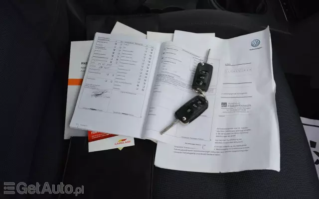 VOLKSWAGEN Touran 2.0 TDI DPF BlueMotion Technology Highline