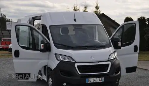 PEUGEOT Boxer 