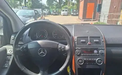 MERCEDES-BENZ Klasa A 