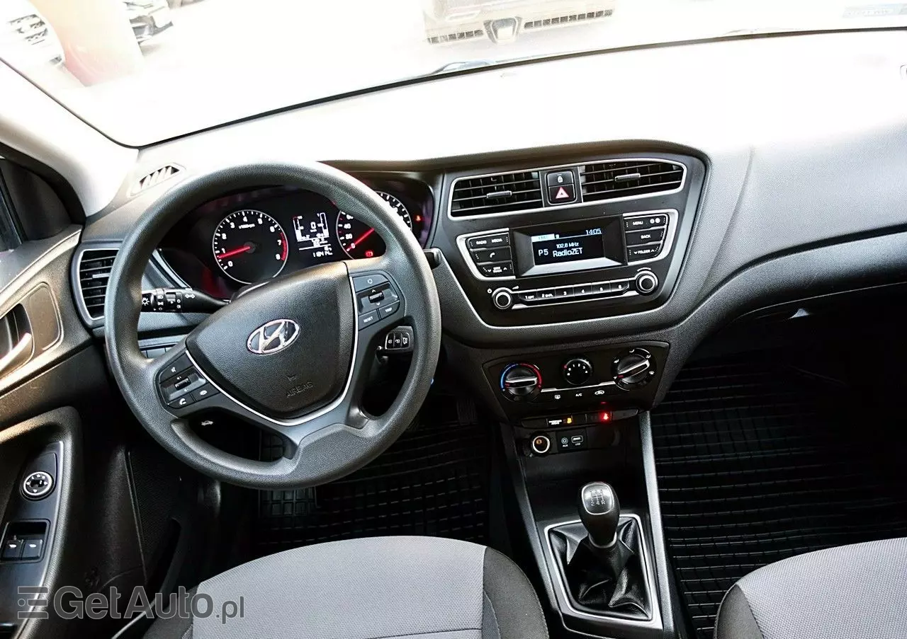 HYUNDAI I20 