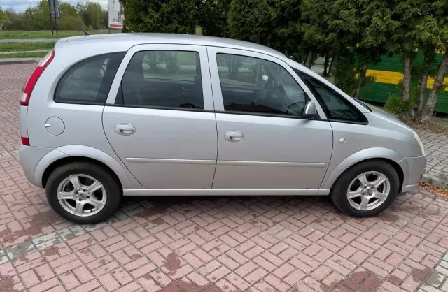 OPEL Meriva 