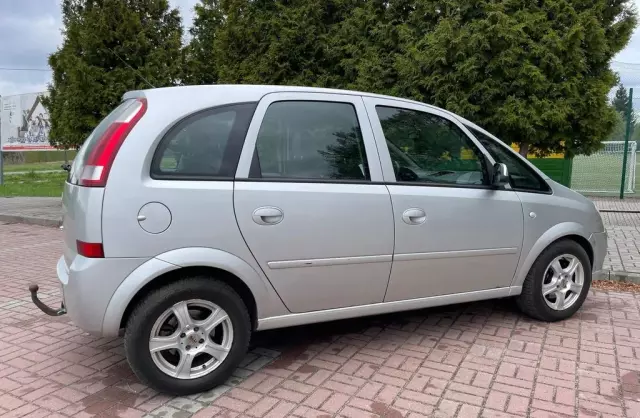 OPEL Meriva 
