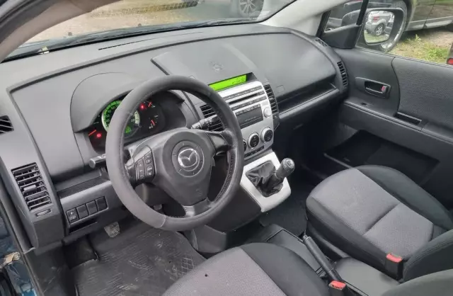 MAZDA 5 