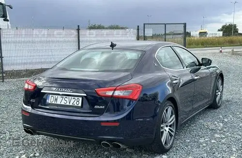 MASERATI Ghibli 