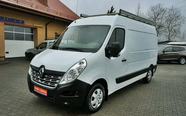 RENAULT Master 