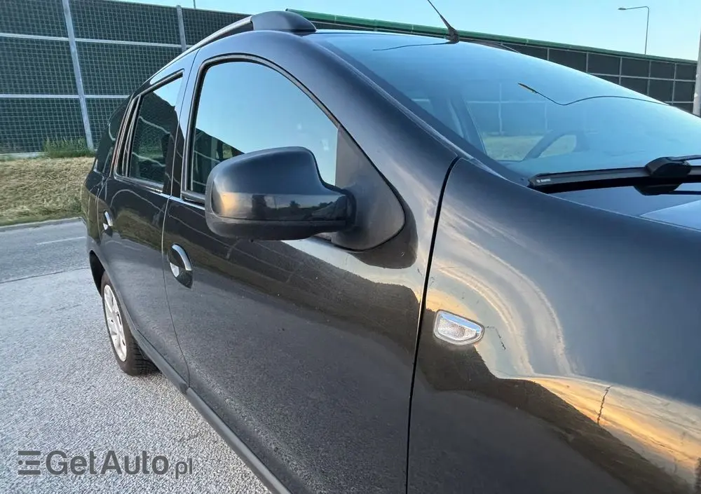 DACIA Logan 1.2 16V 75 Laureate