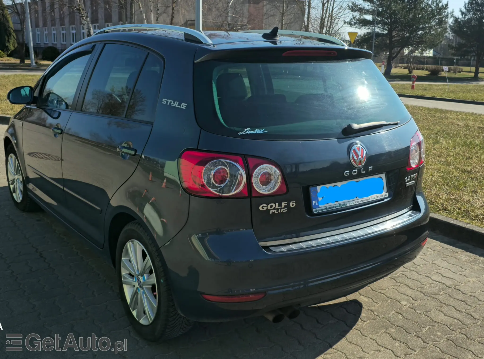 VOLKSWAGEN Golf Plus Comfortline BlueMotion
