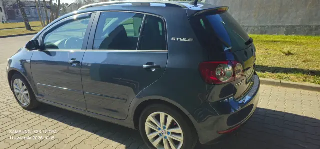 VOLKSWAGEN Golf Plus Comfortline BlueMotion