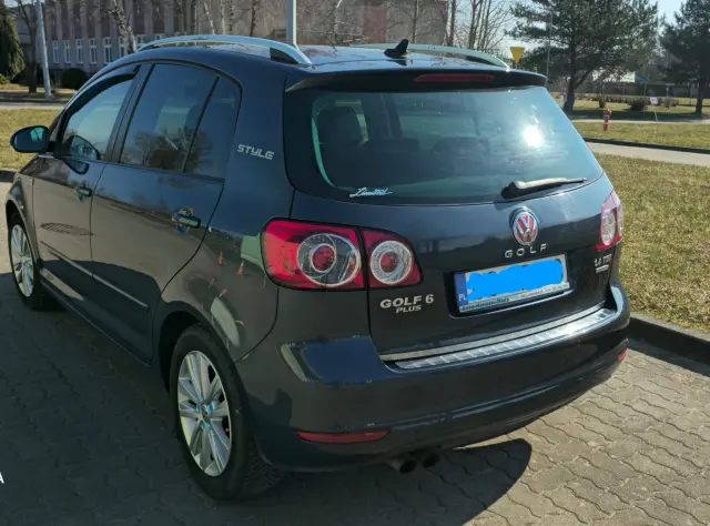 VOLKSWAGEN Golf Plus Comfortline BlueMotion