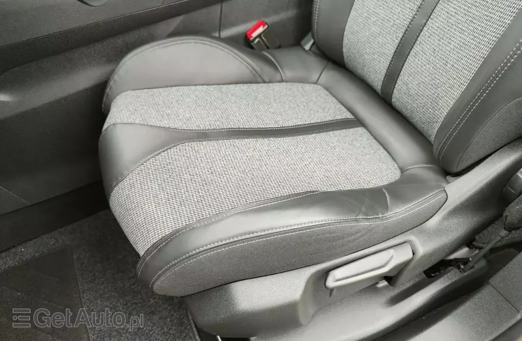 PEUGEOT 3008 1.6 BlueHDi (120 KM) Automatic S&S