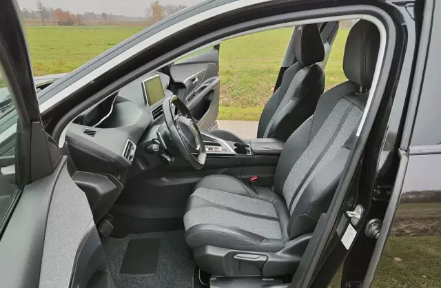 PEUGEOT 3008 1.6 BlueHDi (120 KM) Automatic S&S