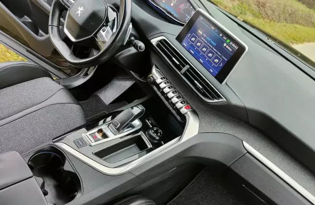 PEUGEOT 3008 1.6 BlueHDi (120 KM) Automatic S&S