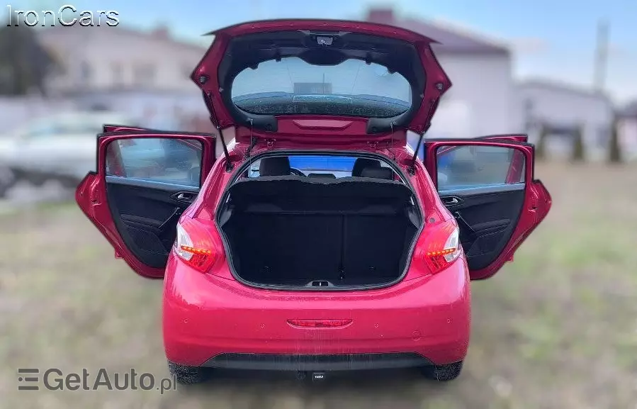 PEUGEOT 208 Allure Aut.