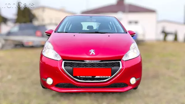 PEUGEOT 208 Allure Aut.