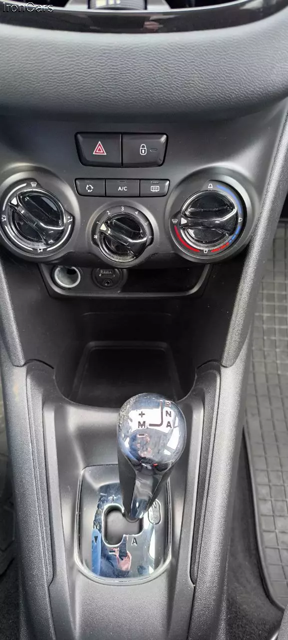 PEUGEOT 208 Allure Aut.