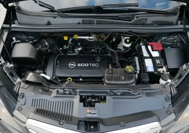 OPEL Mokka 1.6 ecoFLEX Start/Stop Color Edition