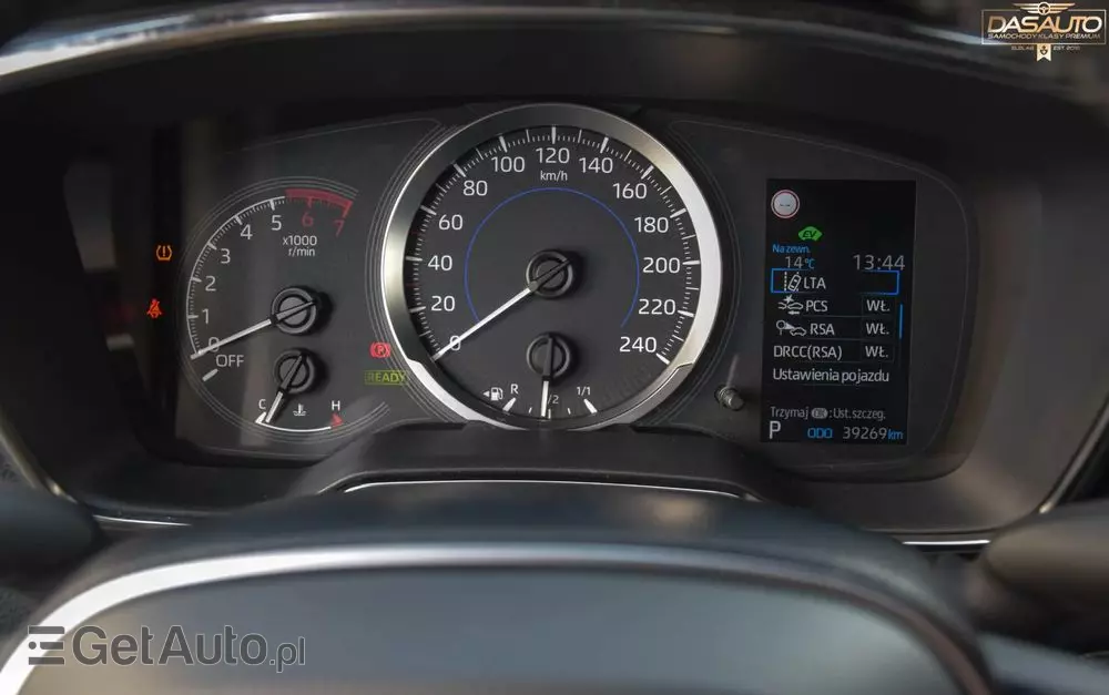 TOYOTA Corolla 1.8 Hybrid Business Edition