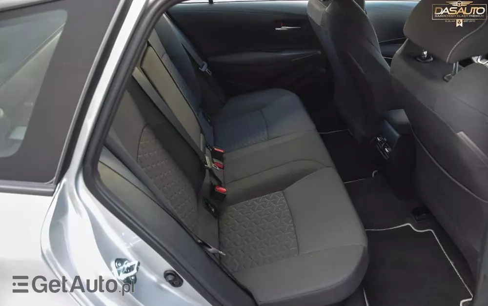 TOYOTA Corolla 1.8 Hybrid Business Edition