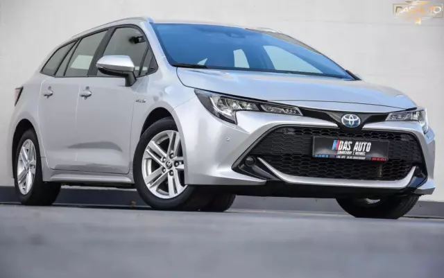 TOYOTA Corolla 1.8 Hybrid Business Edition