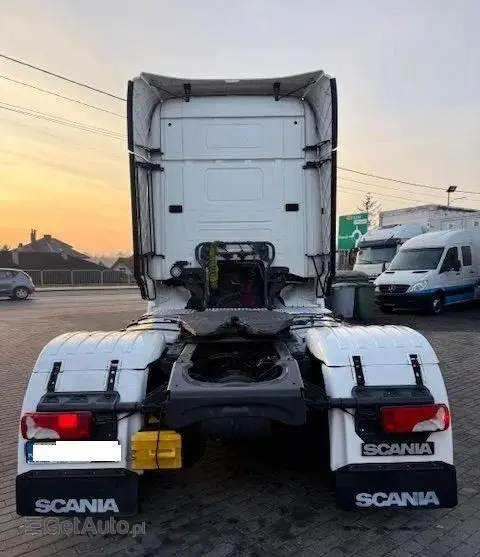 SCANIA R 