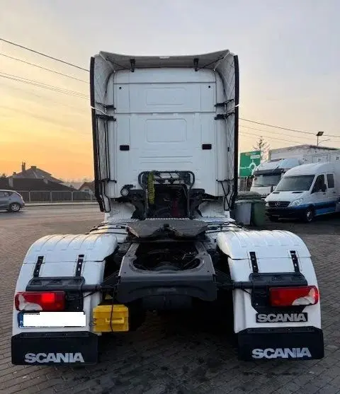 SCANIA R 